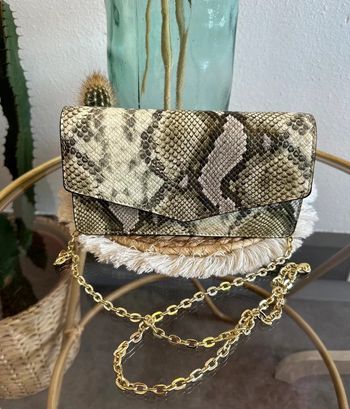 Sac bandoulière en simili cuir imprimé serpent - Galeries Lafayette