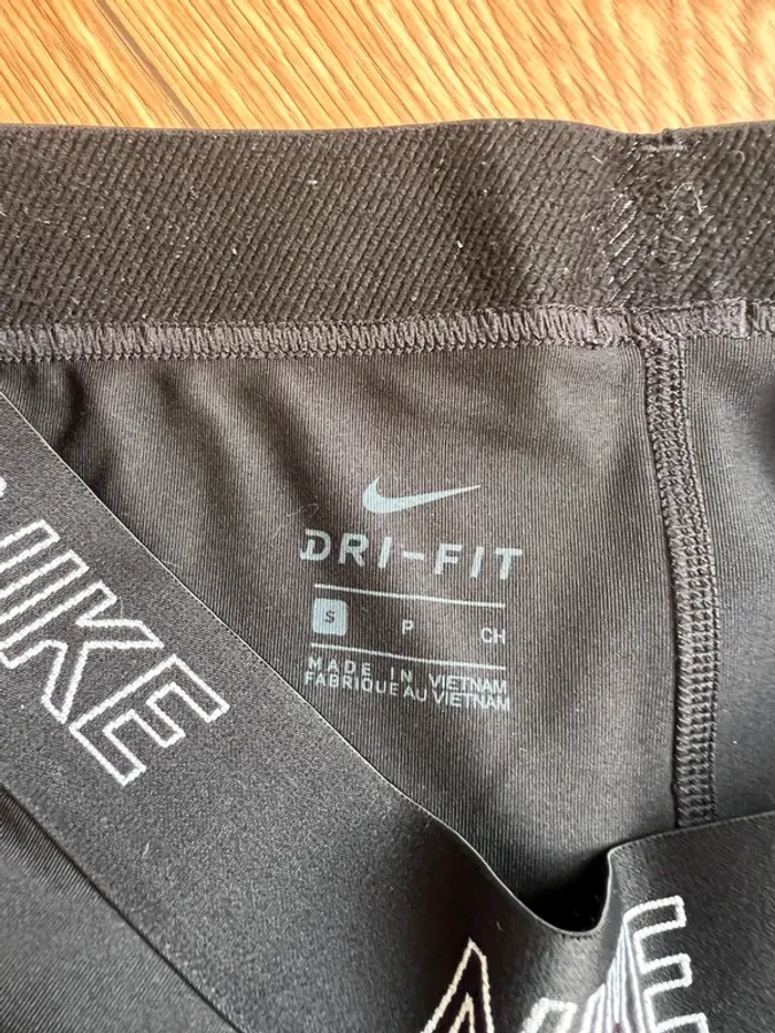 Legging Nike - photo numéro 4