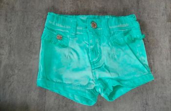 Short bébé fille 9 mois NEUF