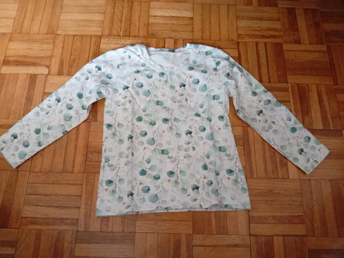Tee-shirt - photo numéro 2