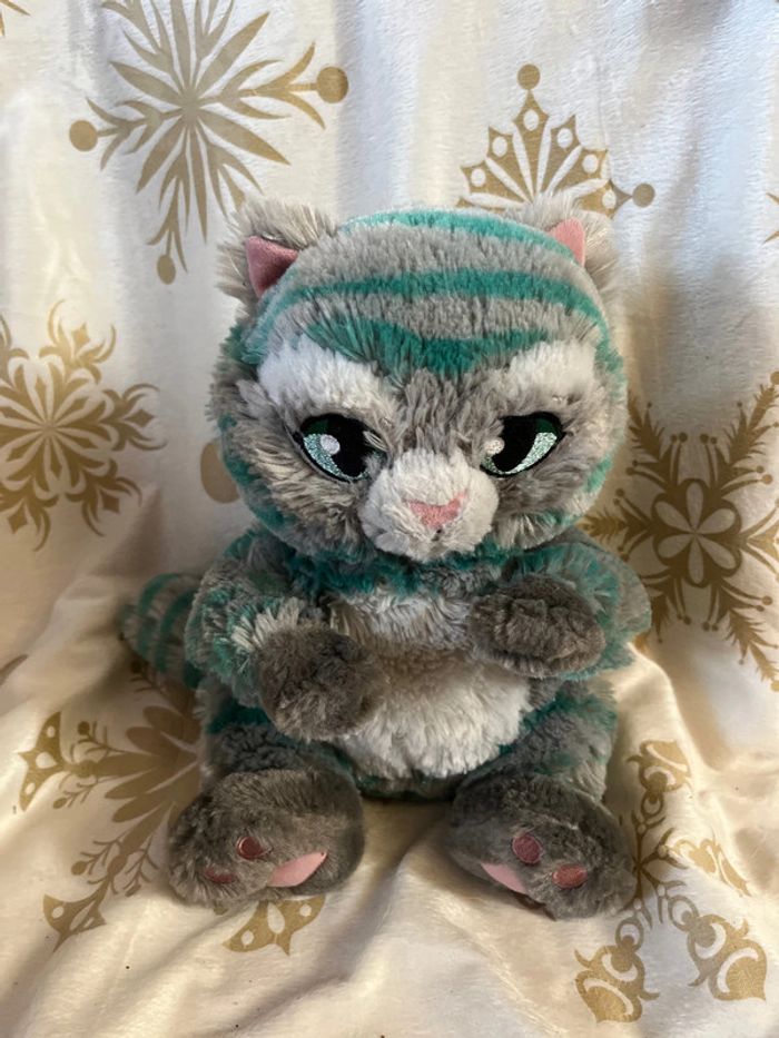 Peluche Chat du Cheshire Alice de l autre côté du miroir Disneyland Paris - photo numéro 3