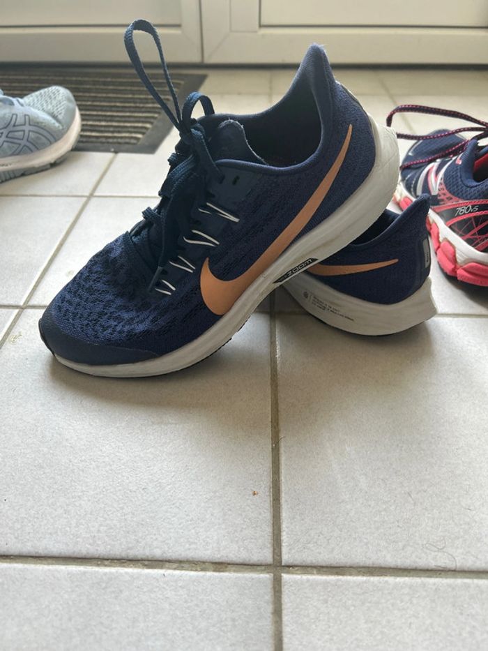 Basket Nike zoom taille 39