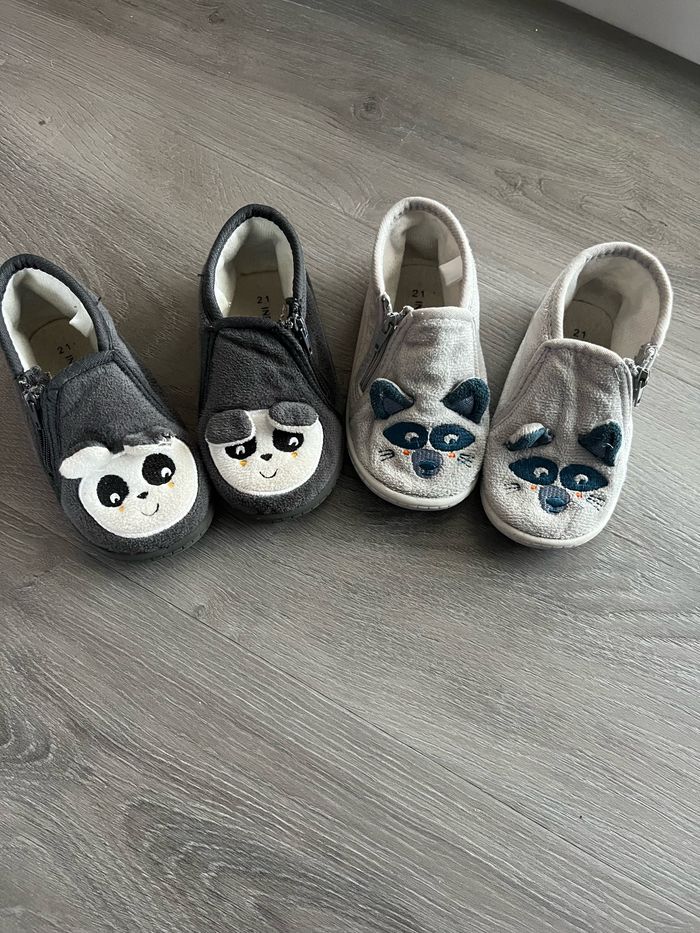 Lot de 2 paires de chaussons mixtes
