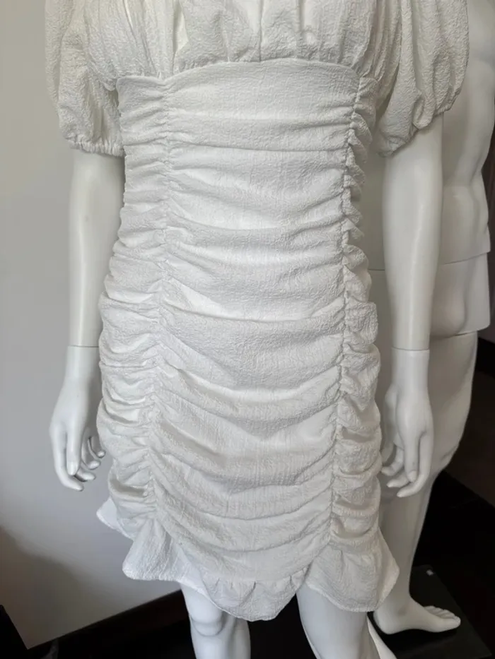 Robe femme - photo numéro 3