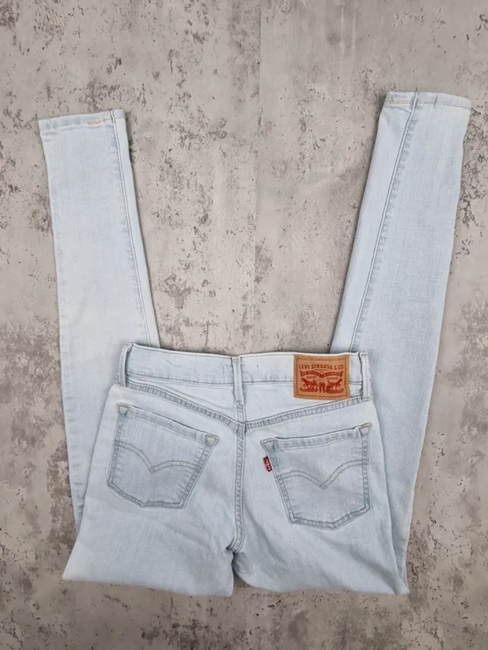 Jean Levi’s 710 Super Skinny bleu clair – Taille 25x30 US / 34 FR Femme (mesures en photos) - photo numéro 3