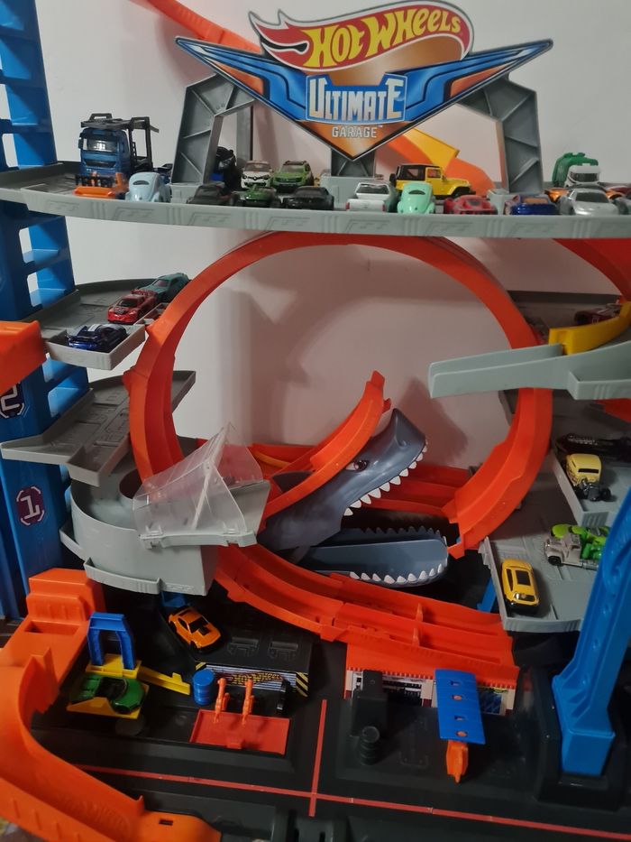 Garage Hot Wheels Ultimate requin - photo numéro 3