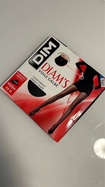 Collant Dim Diam’s 22 deniers taille 3 à galbe parfait neuf