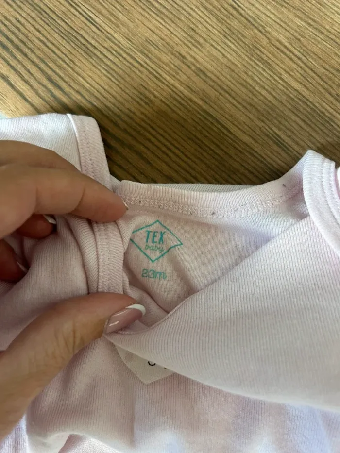 Lot de bodies - photo numéro 5