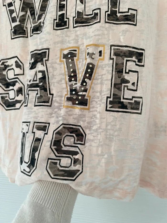 Haut t-shirt rose pâle clair transparent avec motifs léopard et écritures à manches courtes col rond - photo numéro 2