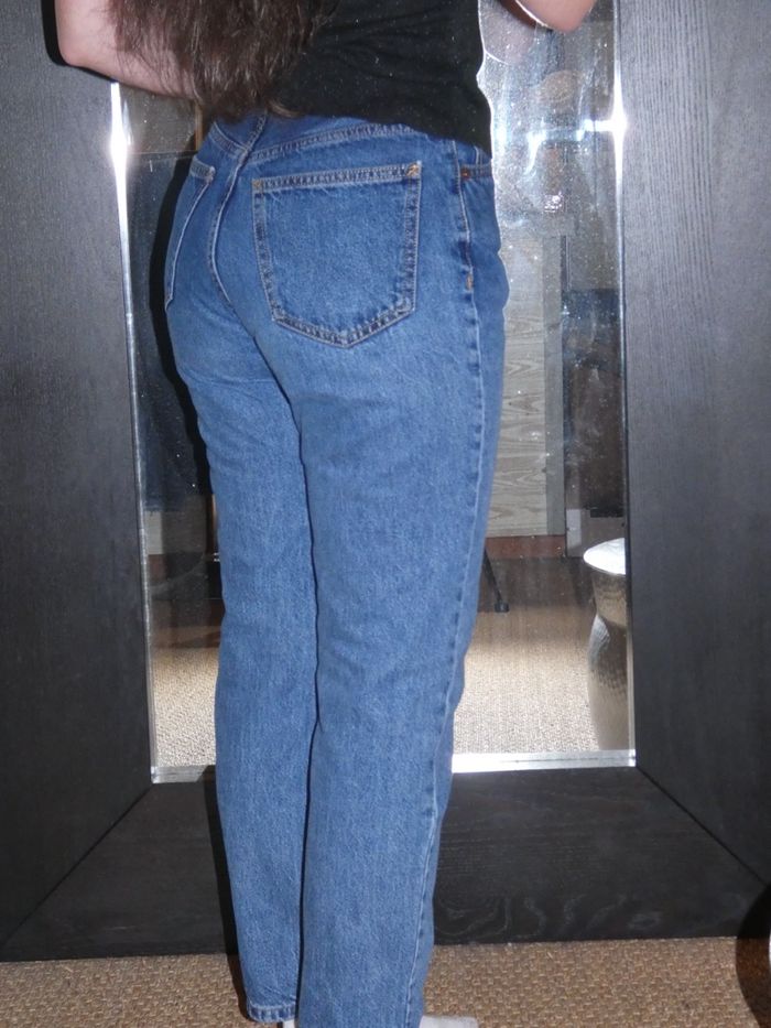 Jean mom Pull & Bear - photo numéro 3