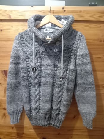 Pull capuche en laine