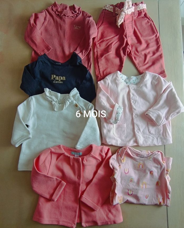 Lot vêtements bébé fille 6 mois