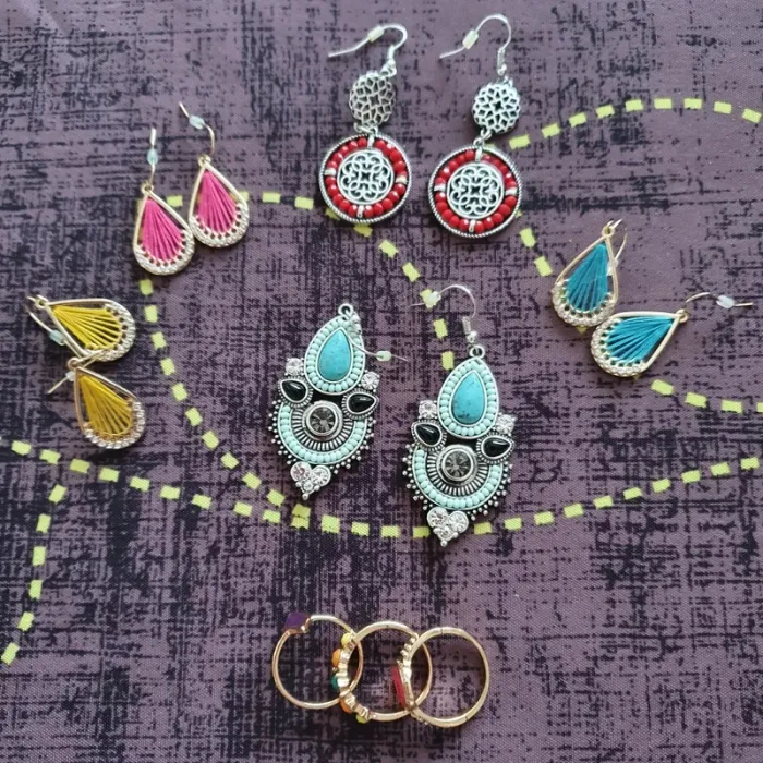 Lot bijoux fantaisie