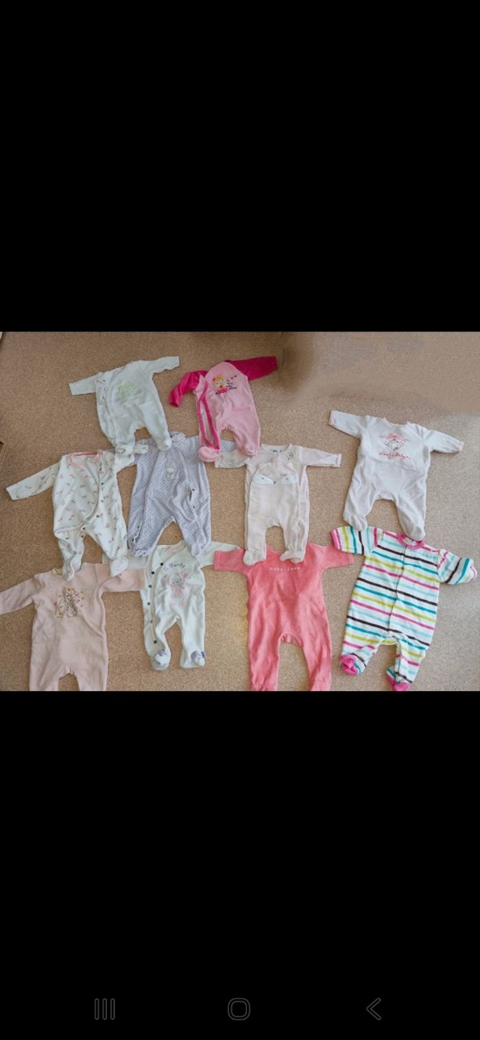 Lot vêtements fille 3 mois - photo numéro 7