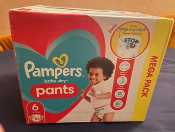 Mega Pack de couches Pampers Baby-Dry Pants totalement neuves taille 6