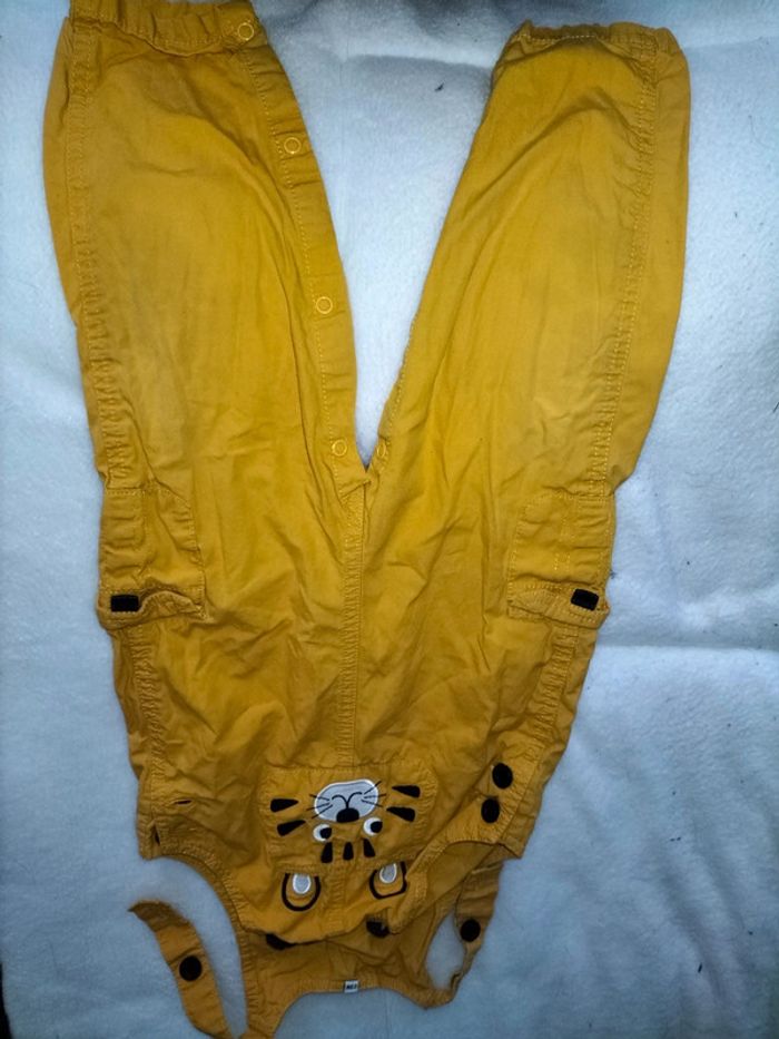 Salopette tigre jaune 23 mois