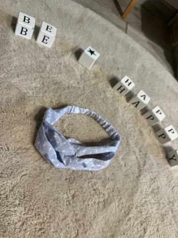 Bandeau fille gris à fleurs