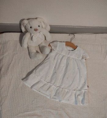 Robe blanche 12 mois