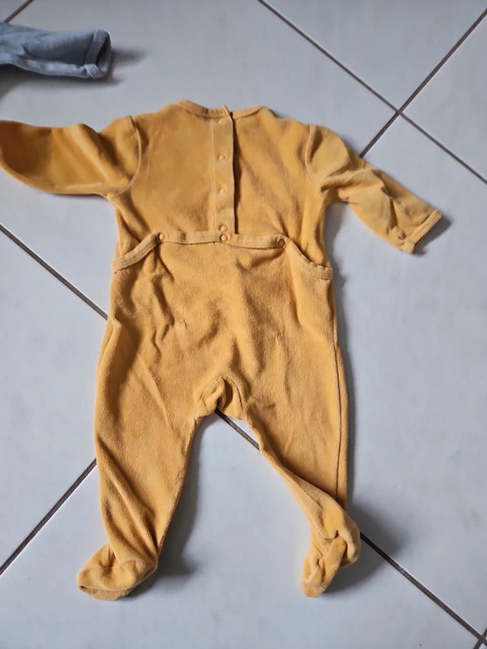 Lot de 2 pyjamas bébé fille 9 mois kiabi BBF2 - photo numéro 9