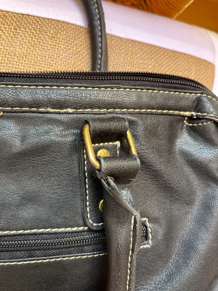 Sac noir vintage y2k synthétique en bon état [ref2508SBl158] - photo numéro 17