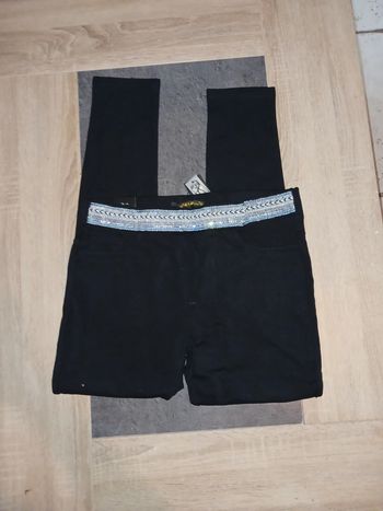 Pantalon noir taille 42