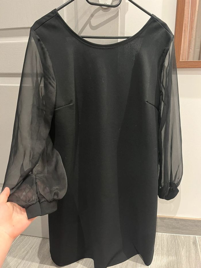 Robe noire manches transparentes - photo numéro 2
