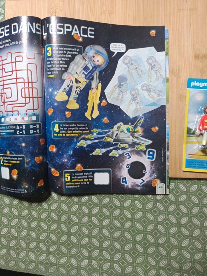 Magazine playmobil avec 2 personnages neuf - photo numéro 10