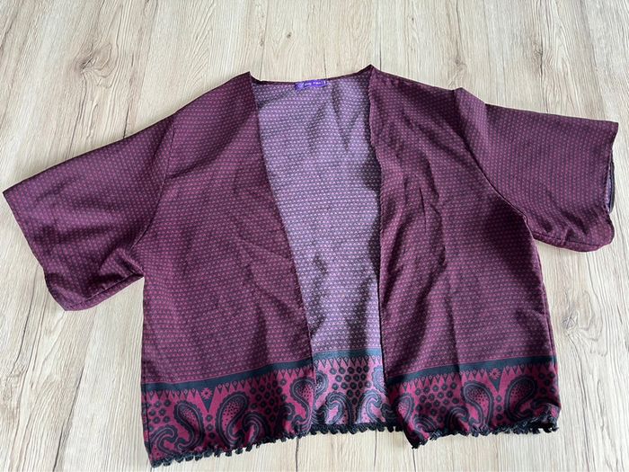 Kimono court bordeaux taille 14 ans