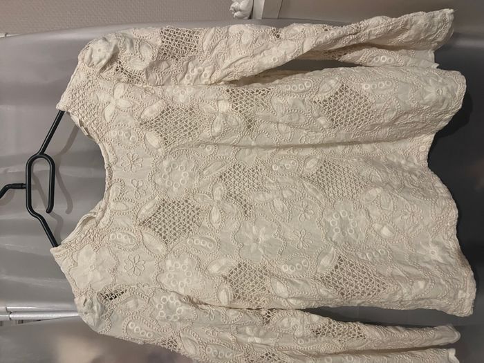 Haut Beige
