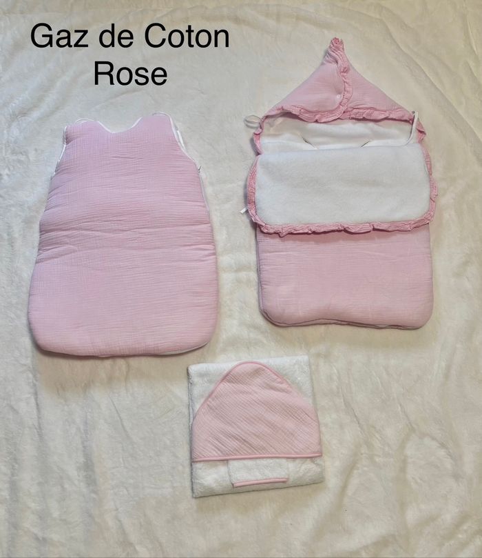 Ensemble Nid d’ange / cape de bain / gigoteuse - photo numéro 3