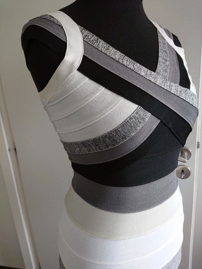 Robe bandage - photo numéro 2