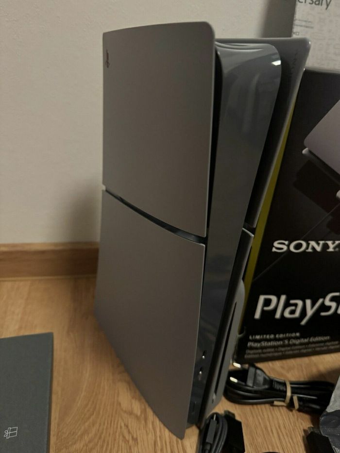 PlayStation 5 pes5 - photo numéro 3