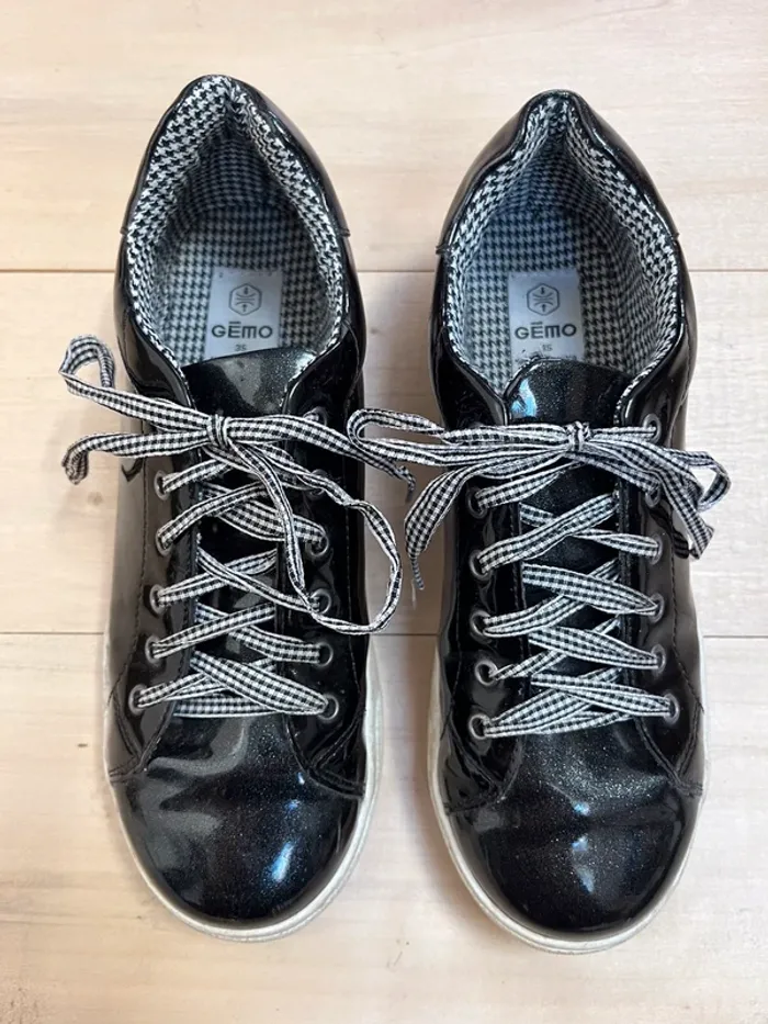 Sneakers vernis