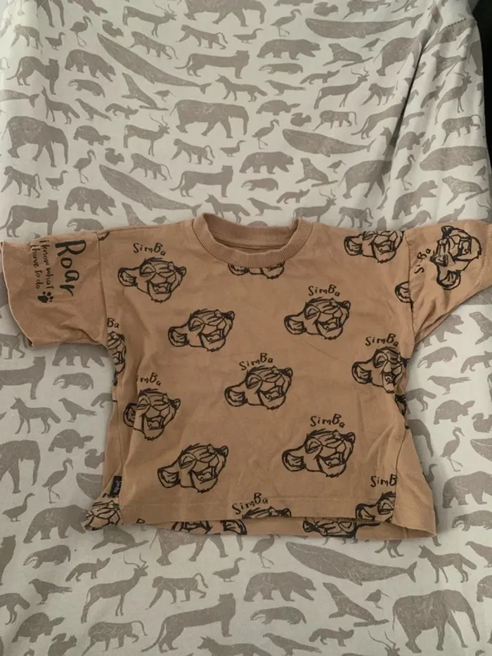 T-shirt Disney simba 6 mois