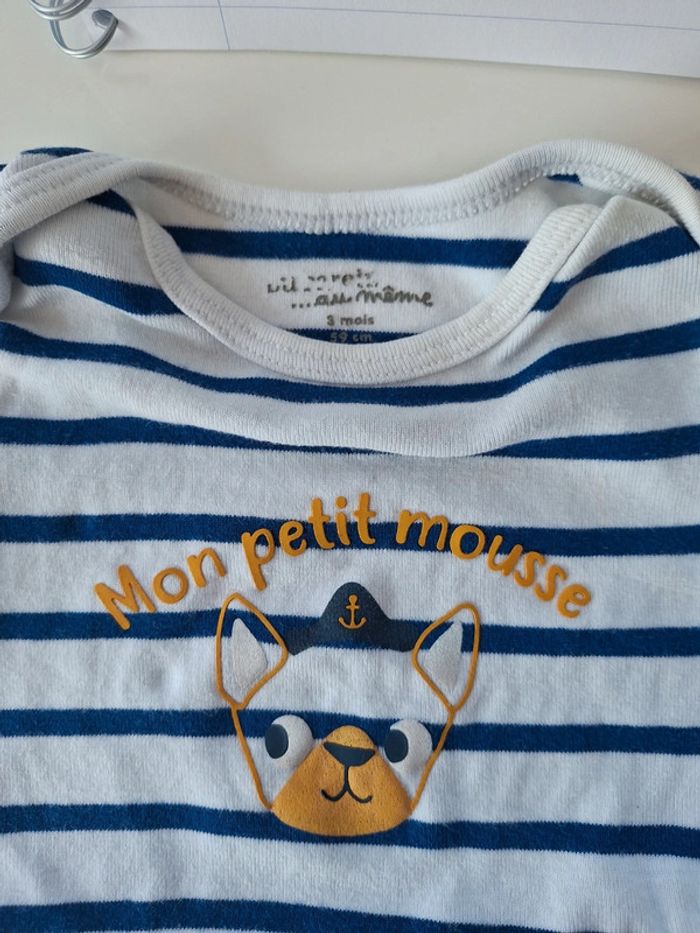 Ensemble 2 bodies et short 3 mois - photo numéro 4