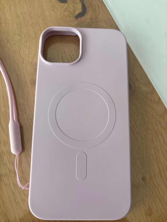 Coque iPhone 15 plus - photo numéro 5