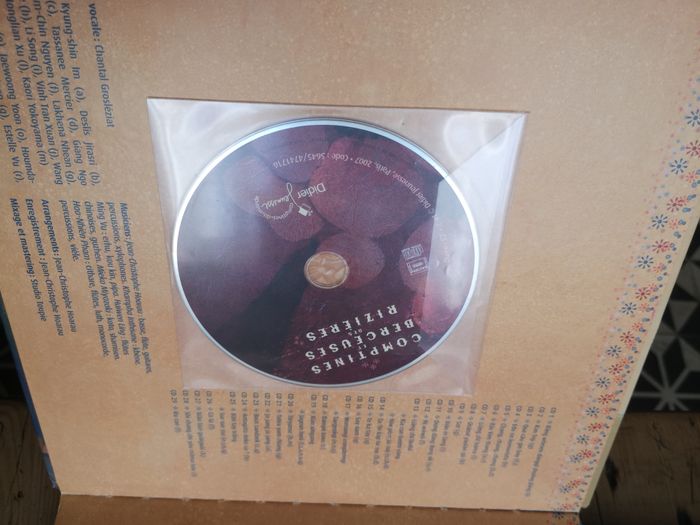Lot de 3 livres cd audio berceuses et histoire - photo numéro 6