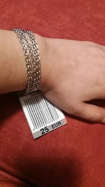 bracelet lmv neuf 😍