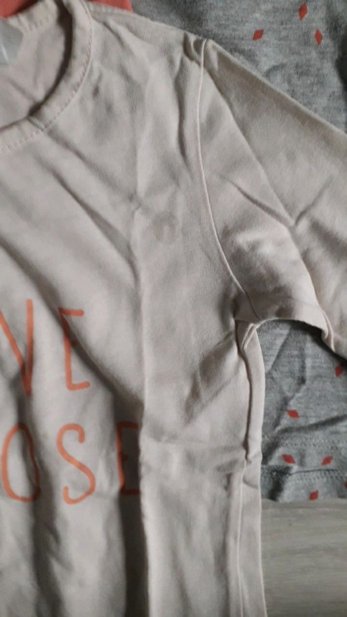 Lot 3 tee-shirts - photo numéro 2