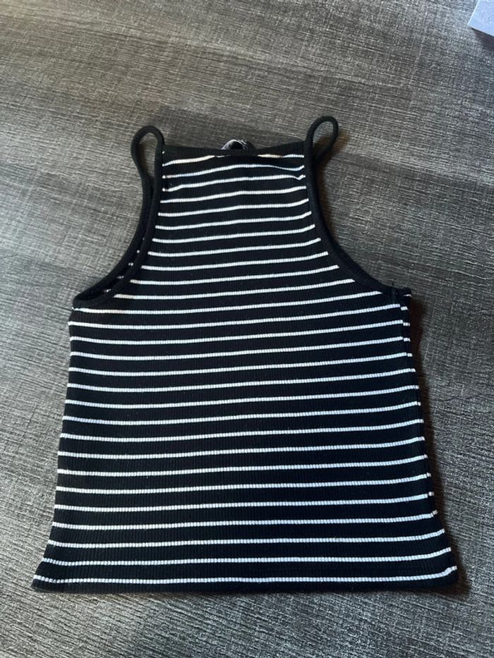 CROP top, taille XS, couleur marine - photo numéro 3