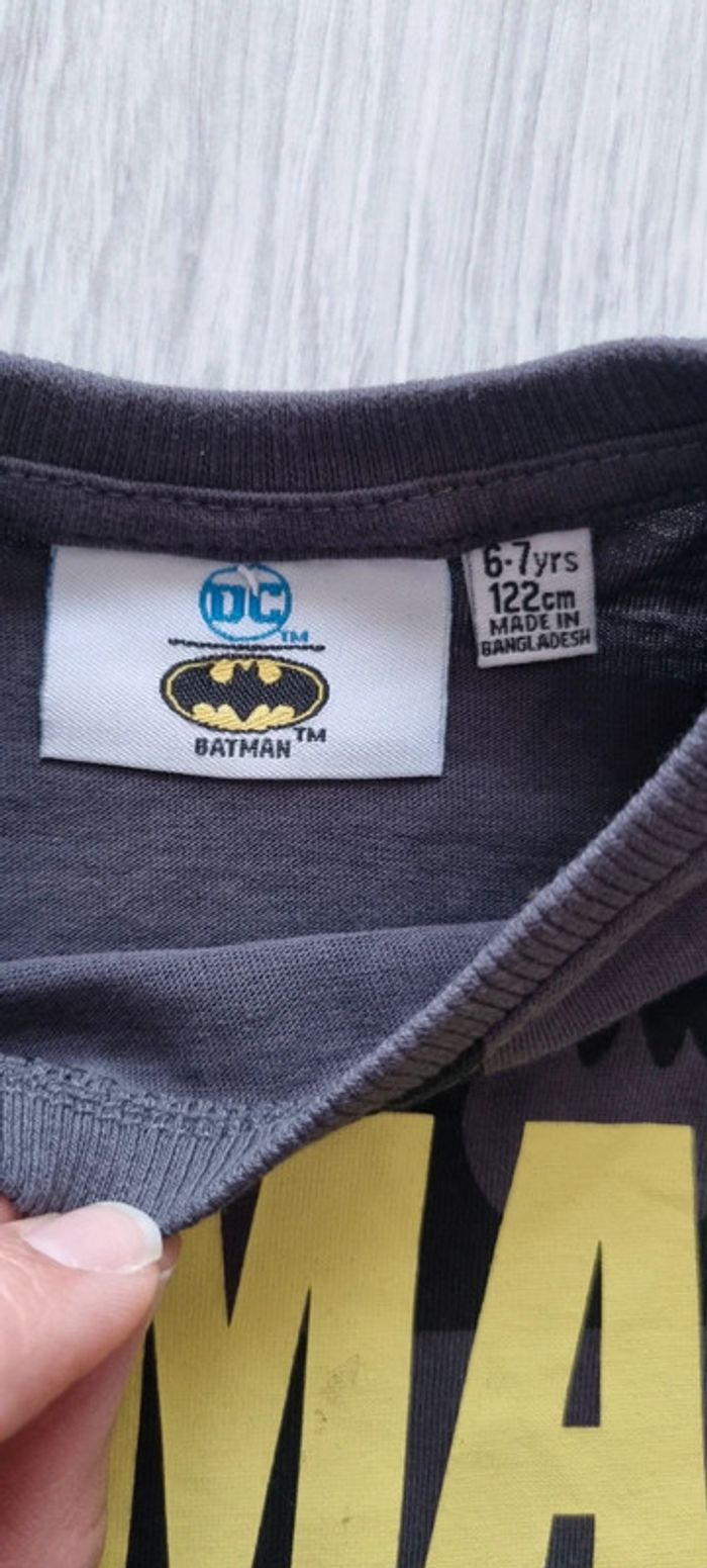 Tee-shirt MC Batman 6/7ans 122cm - photo numéro 3