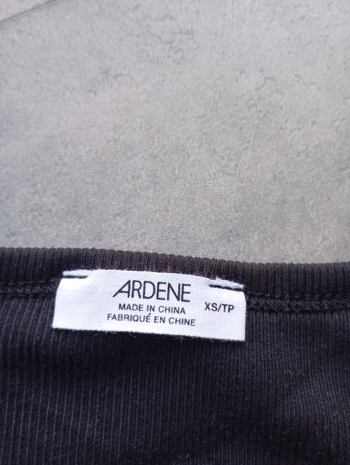 Tee-shirt top - photo numéro 2
