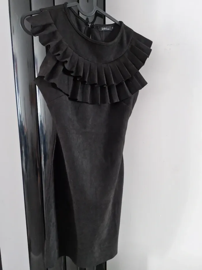 Robe suédine