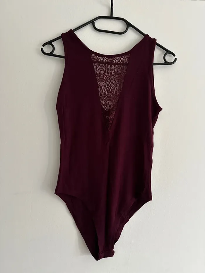 Body bordeaux