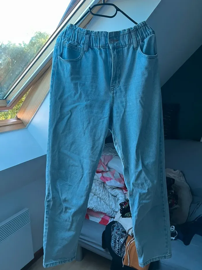 Jean mum