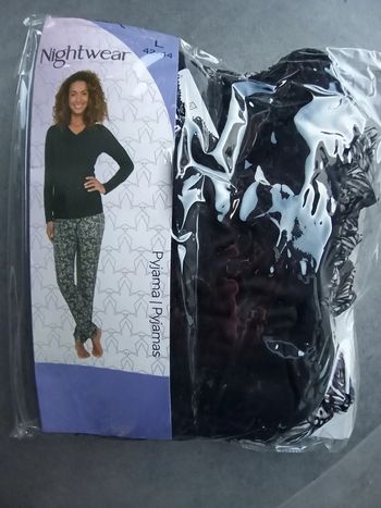 Pyjama femme taille L neuf avec étiquette