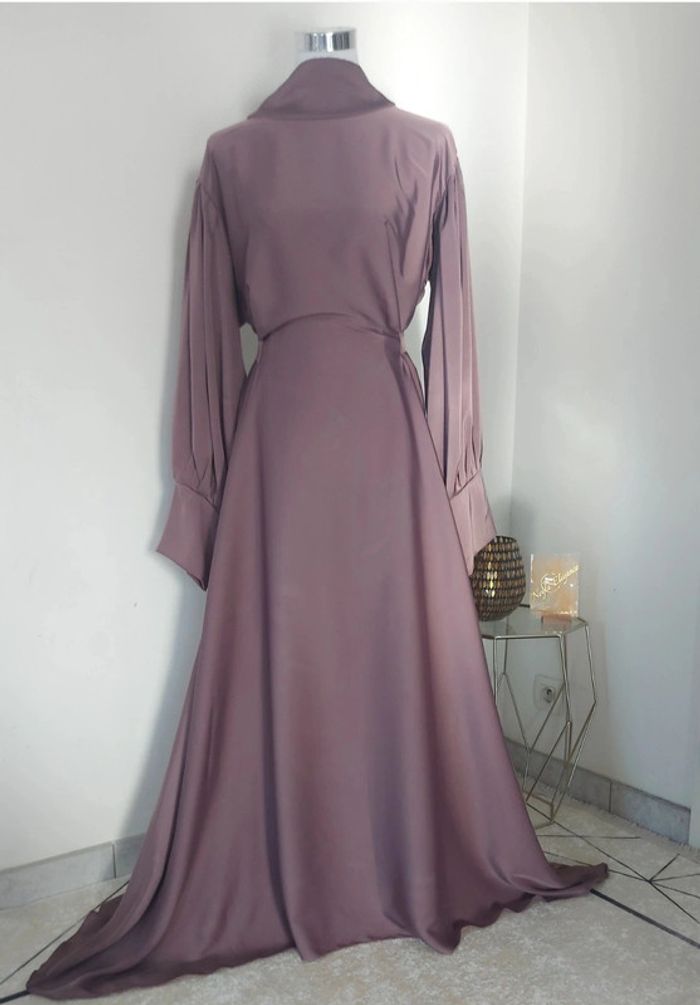Robe Fluide Émirats Neuf - photo numéro 2