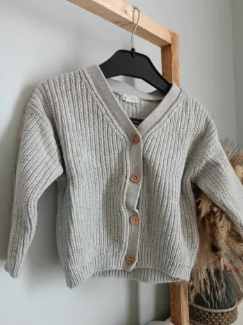 Gilet gris en maille 18 mois Vertbaudet