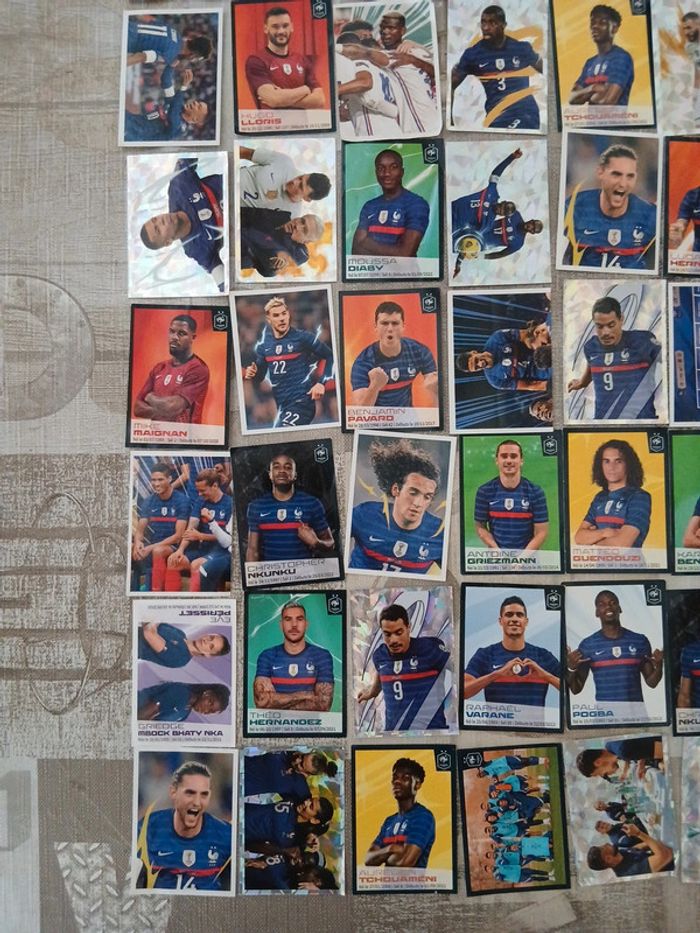 Lot de 56 stickers foot - photo numéro 3