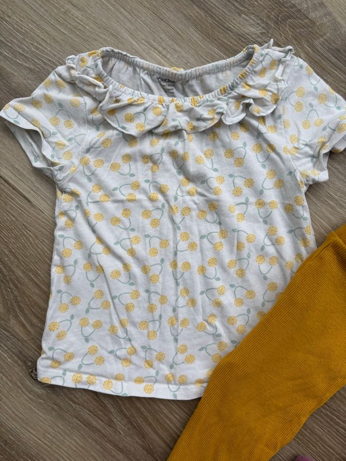 Ensemble t-shirt + legging taille 24 mois - photo numéro 2